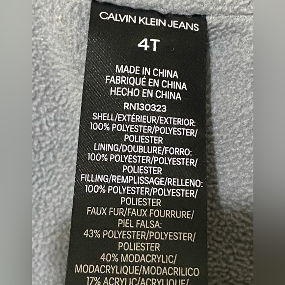Calvin Klein Jeans - SIZE: 4T *** Pre-Loved - Picture 9 of 9